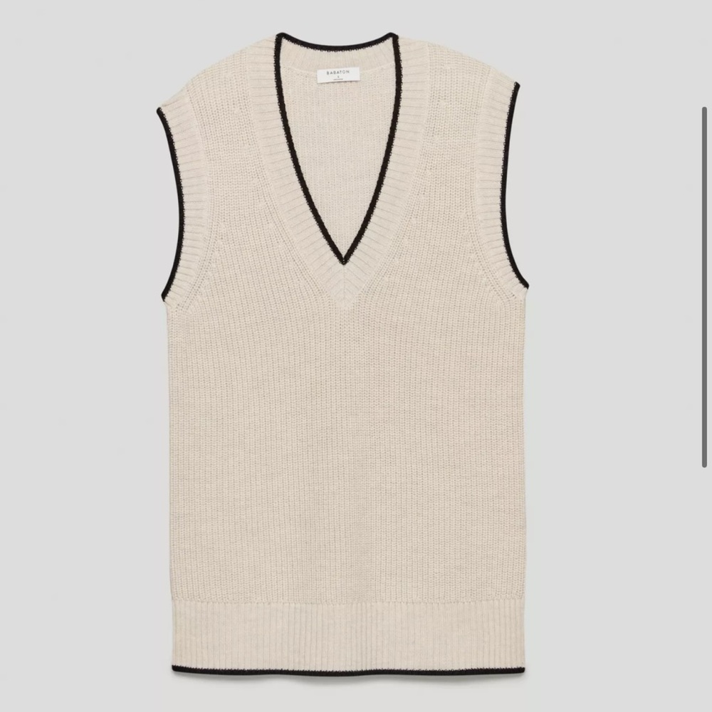Aritzia Sweater Vest NWT